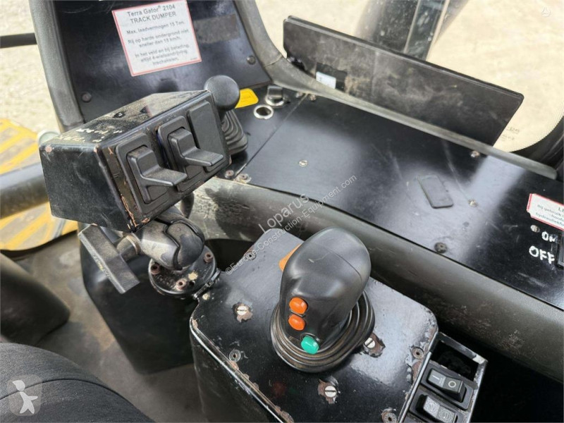 عربة قلابة Caterpillar Challenger TerraGator...