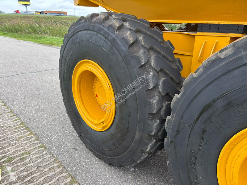 عربة قلابة Volvo G