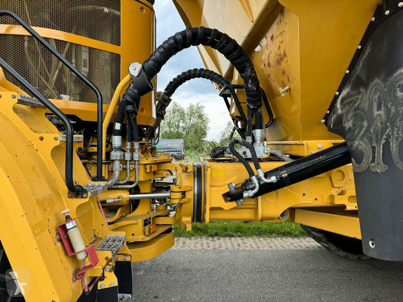 Sklápěčka Caterpillar