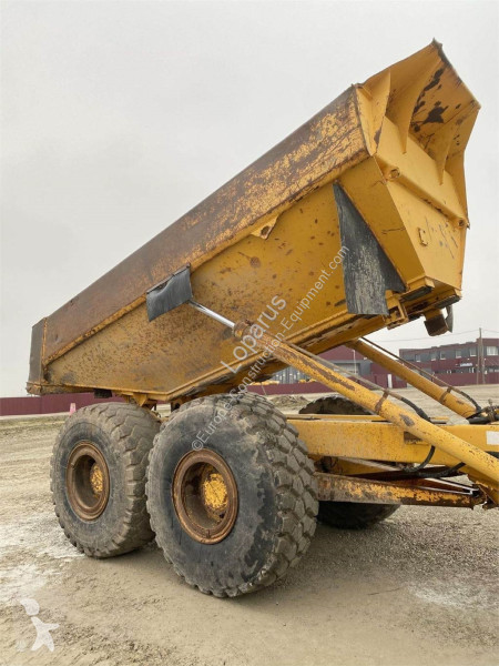 Basculantă Volvo Nr.8