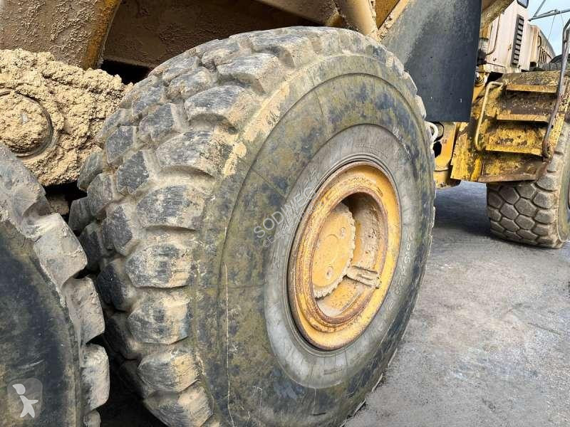 عربة قلابة Bell M 6X6