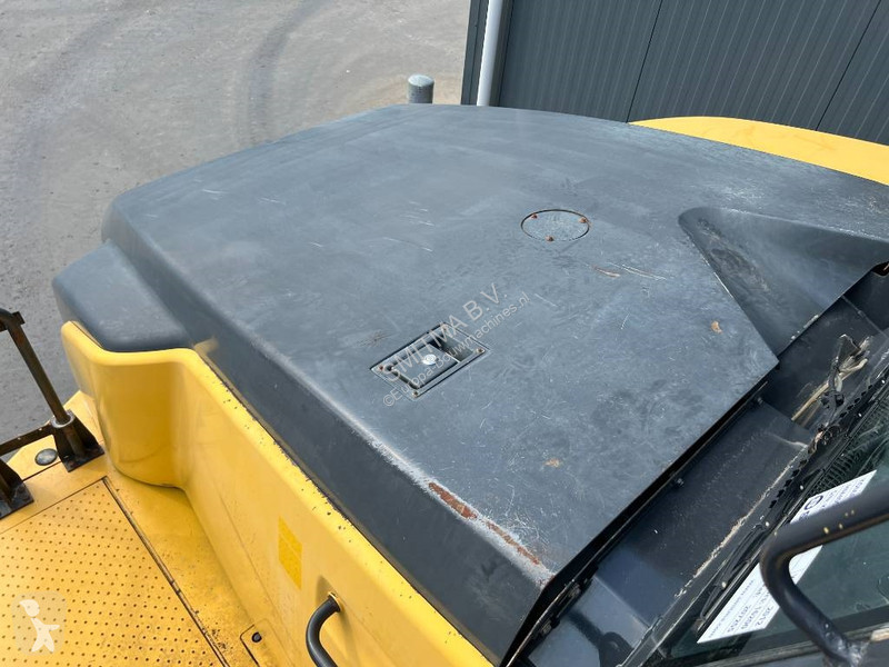 Sklápač Komatsu