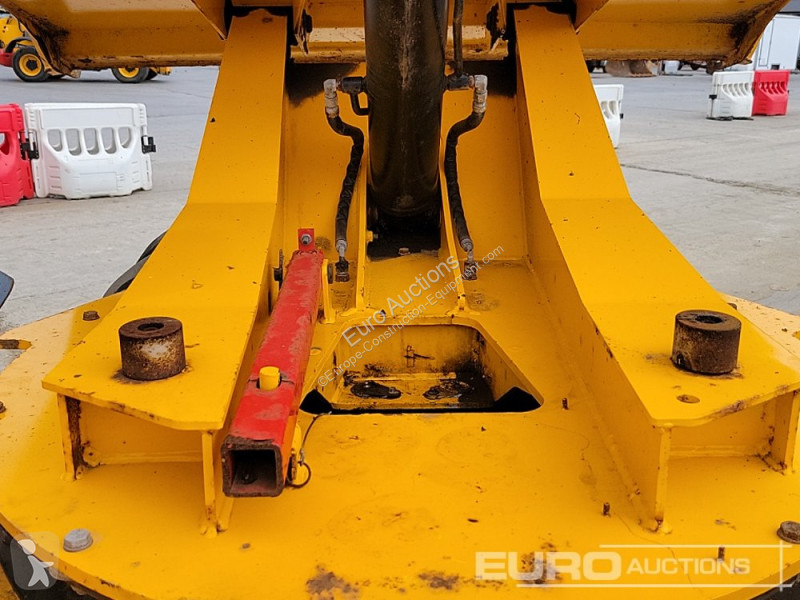 Basculantă JCB 6TST