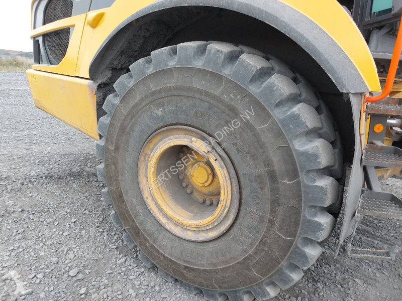 عربة قلابة Volvo A 45 G