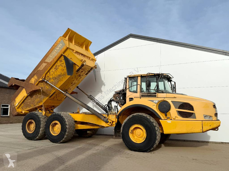 Dumper Volvo - Tailgate / Backup Camera