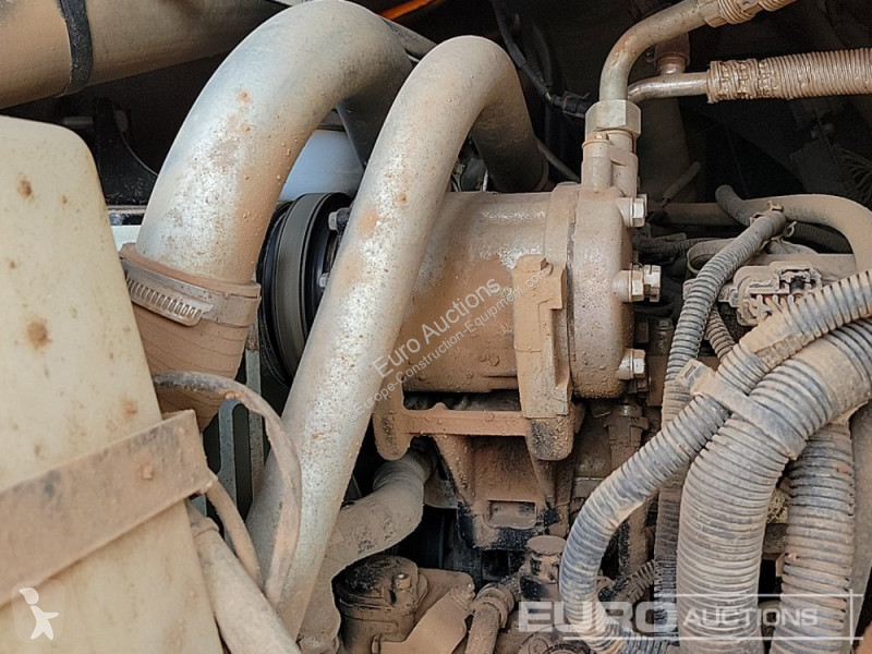 Basculantă Mecalac 9MDX