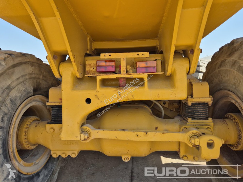 Basculantă Caterpillar 740
