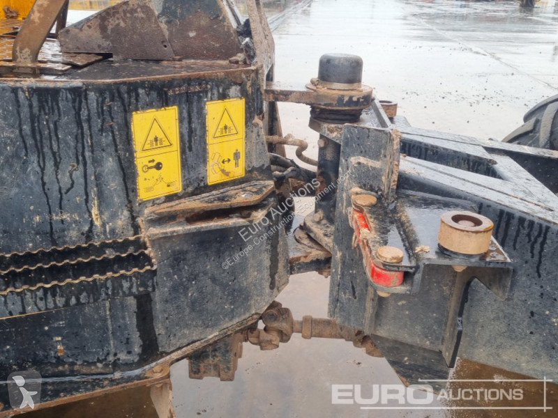Sklápěčka JCB 6TFT