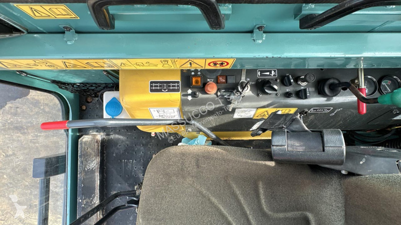 عربة قلابة Yanmar 3C