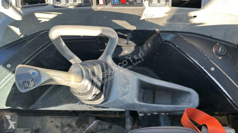 عربة قلابة Wacker Neuson DV90 4x4