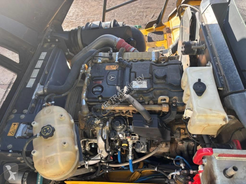 Sklápač Bell B 20 E