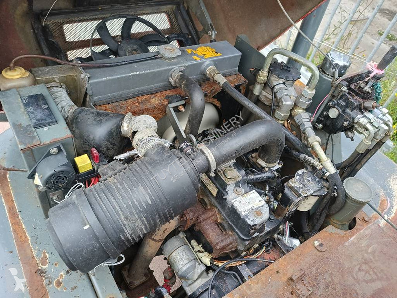 Sklápěčka Neuson 2001 dumper rotating roterende...