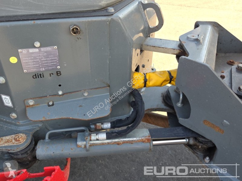 عربة قلابة Wacker Neuson DW30