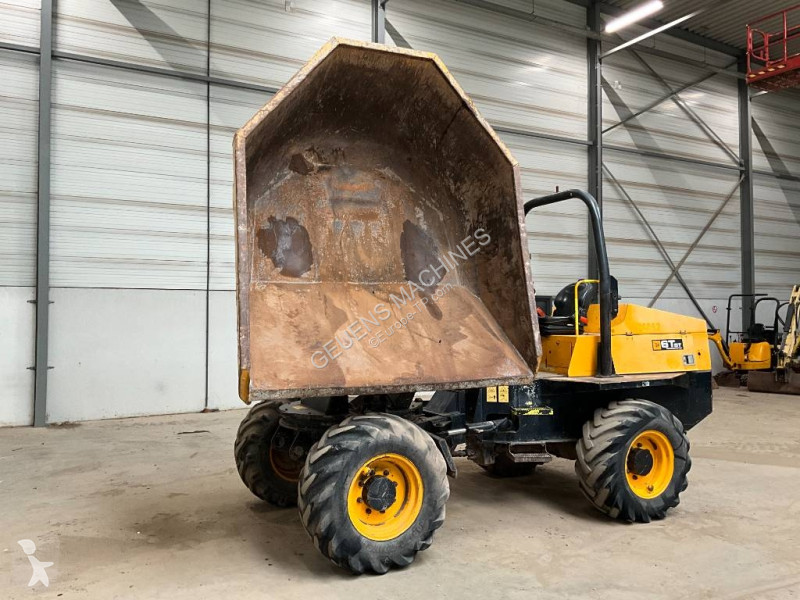 عربة قلابة JCB 6 TST