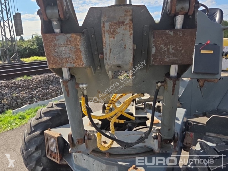عربة قلابة Wacker Neuson