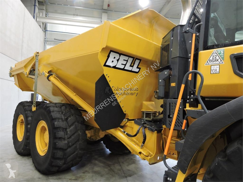 عربة قلابة Bell B30E