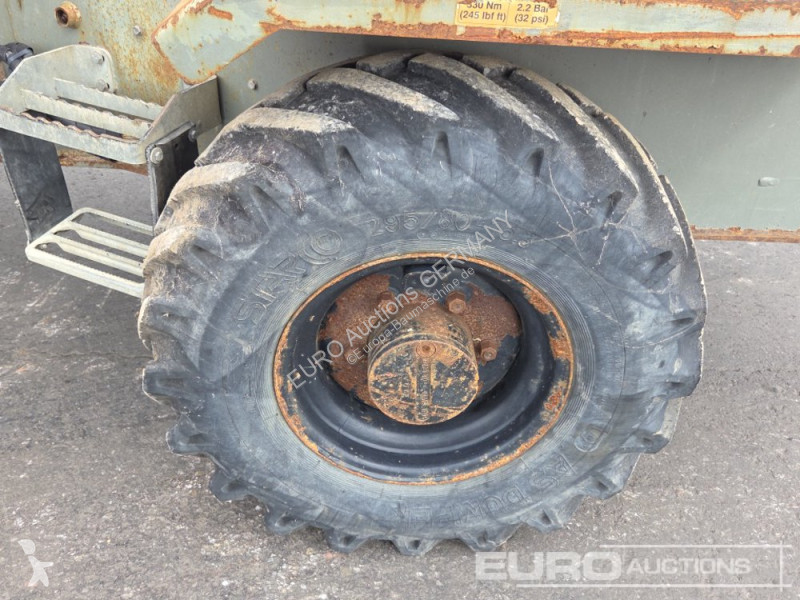Dumper Thwaites
