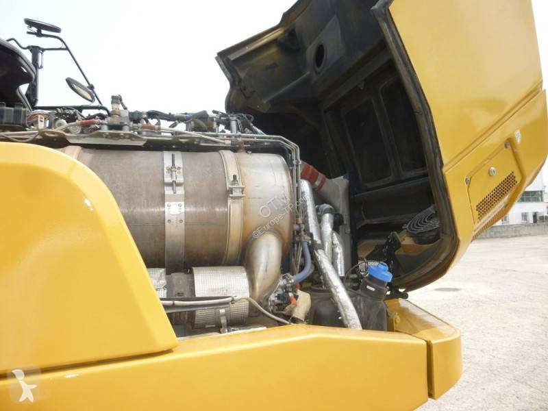 Tombereau Caterpillar 730C
