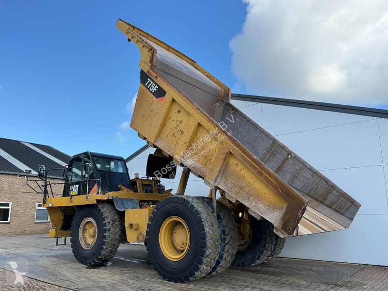 عربة قلابة Caterpillar - German Machine / Auto...