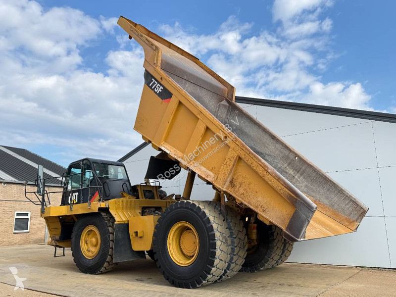 عربة قلابة Caterpillar - German Machine / Auto...