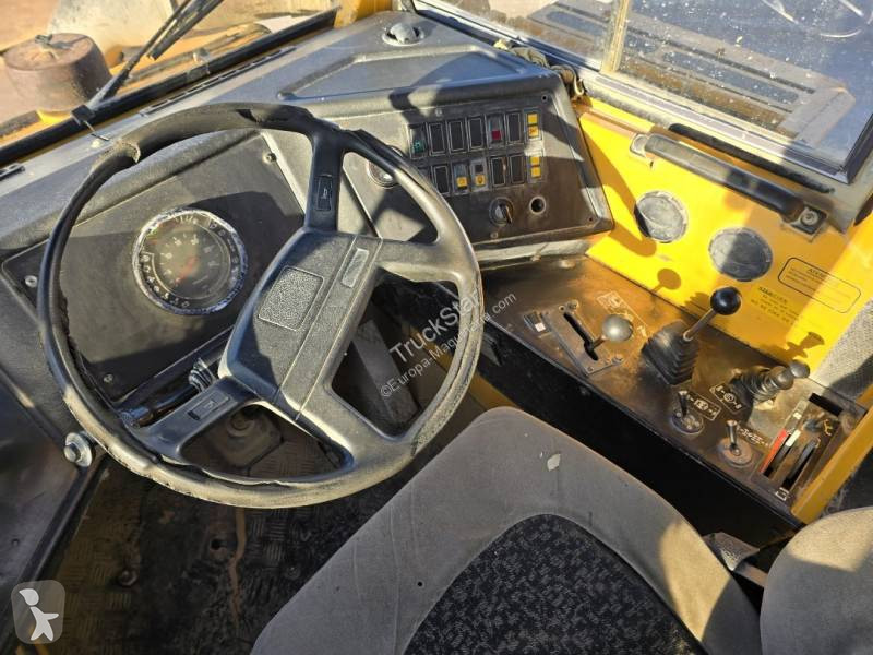 عربة قلابة Volvo A 20 6x4