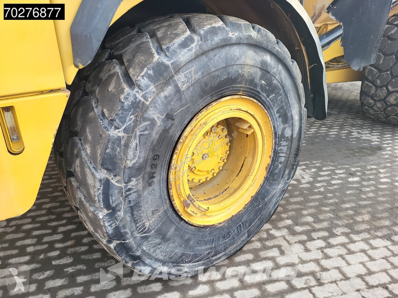 Dumper Caterpillar TAIL GATE