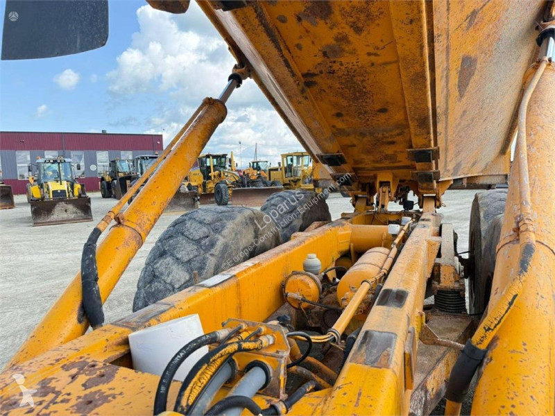 Basculantă Volvo Nr. 5