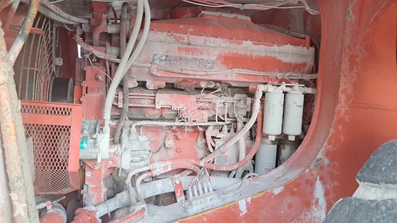 Basculantă Hitachi Euclid R40C