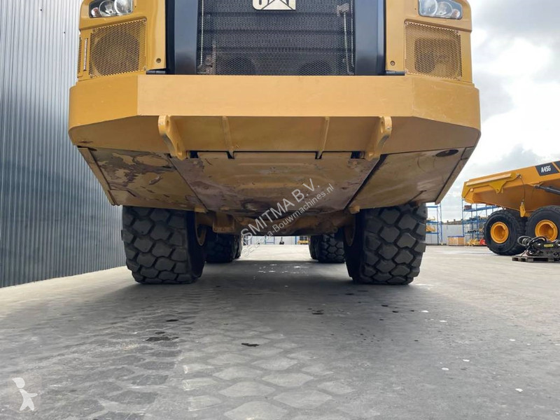 Sklápač Caterpillar 745 04A - New Tires