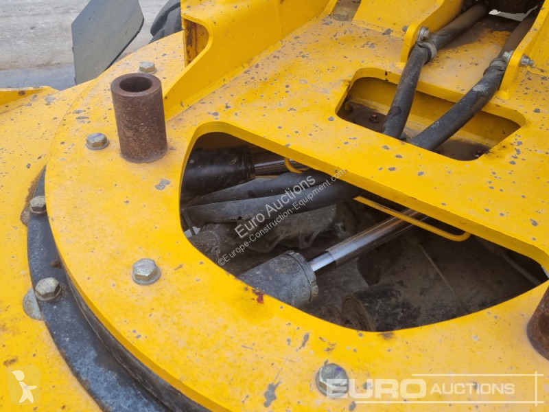 عربة قلابة JCB 3STH