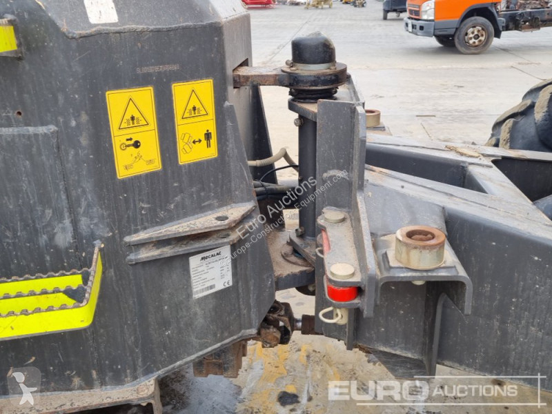 Basculantă Mecalac TA9