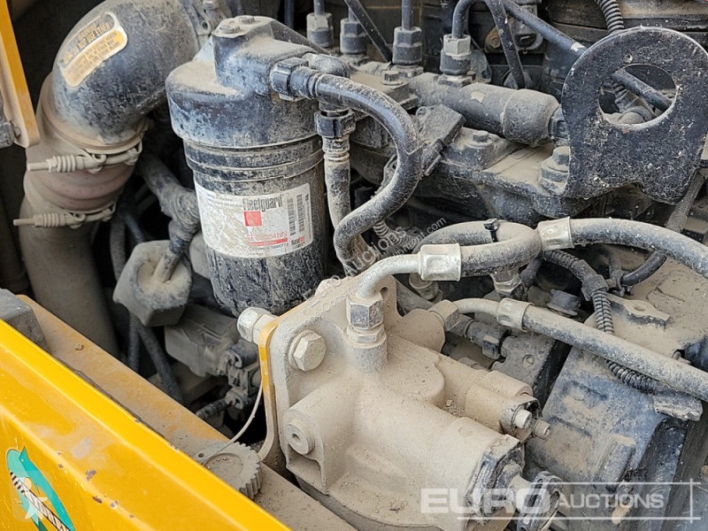 Basculantă Hydrema 912F