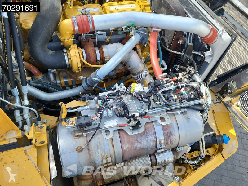 عربة قلابة Caterpillar C