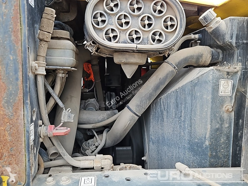 Basculantă  DW90