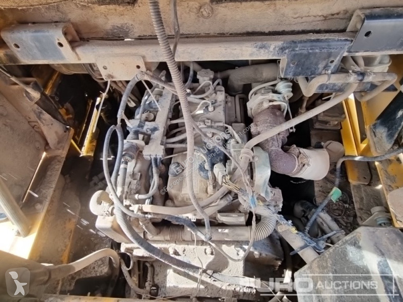 Basculantă JCB 9TFT