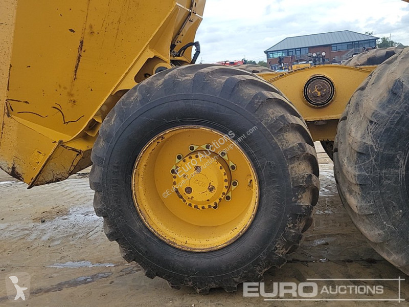 Sklápěčka Bell B20E