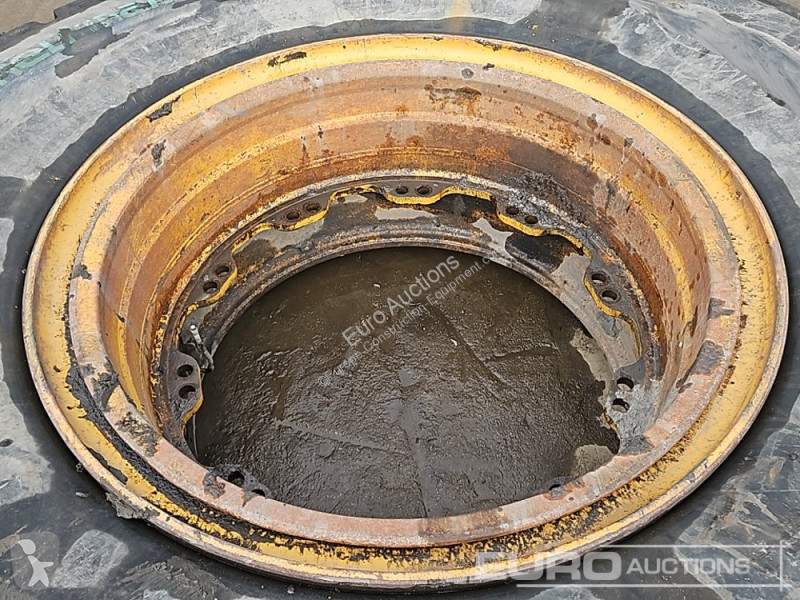 Sklápěčka Caterpillar 777