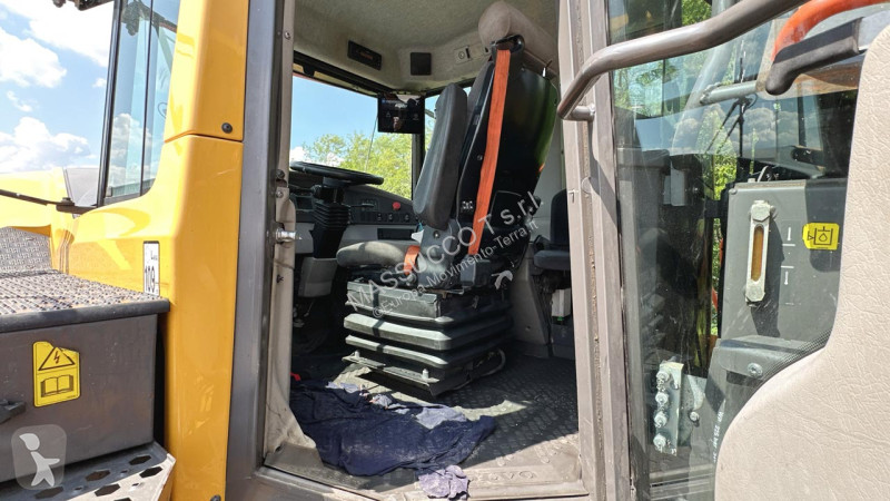 Dumper Volvo G 6X6