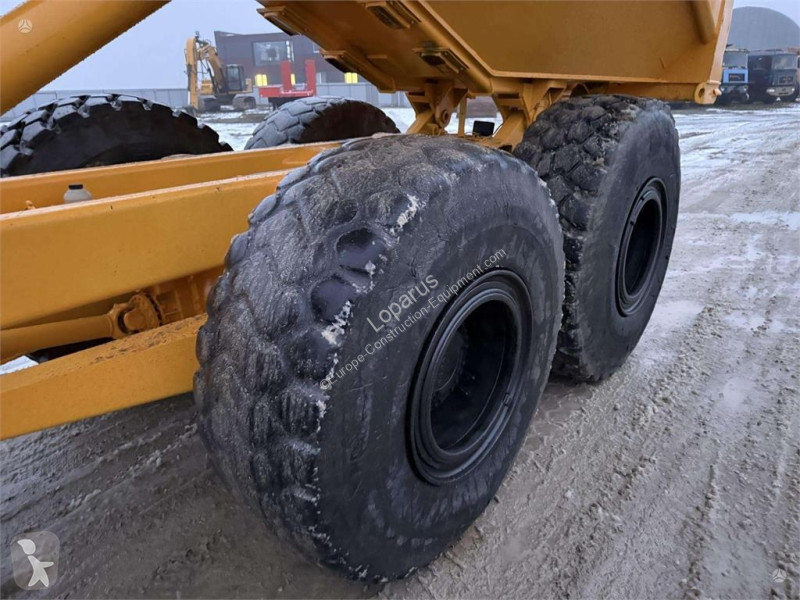 Карьерный самосвал Volvo