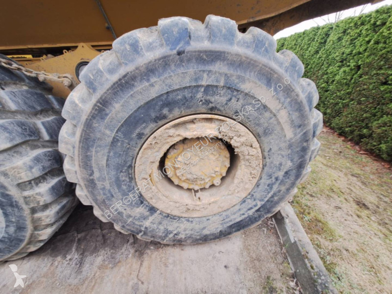 Sklápěčka Caterpillar 730-04