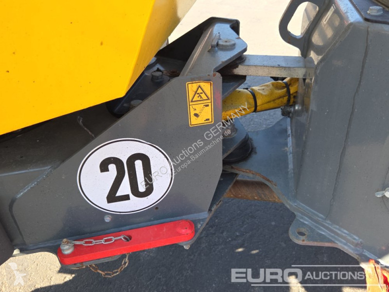 عربة قلابة Wacker Neuson DW30