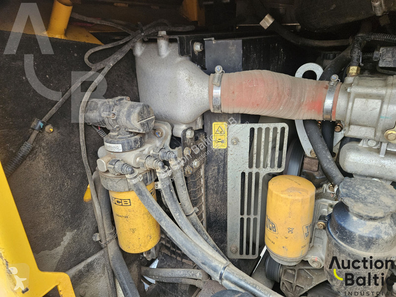 عربة قلابة JCB 9TFT