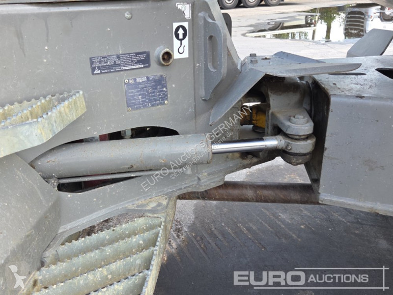 عربة قلابة Wacker Neuson DW50