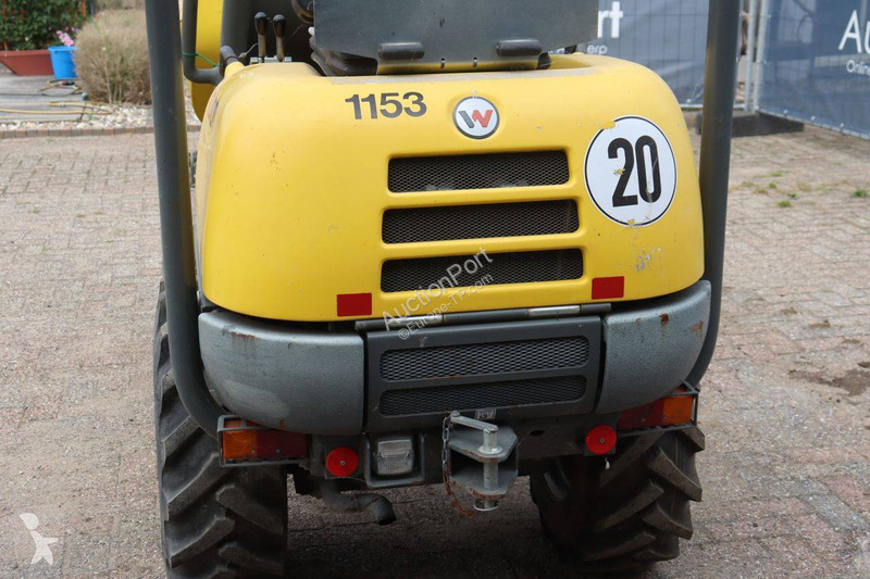 Sklápač Neuson 1001