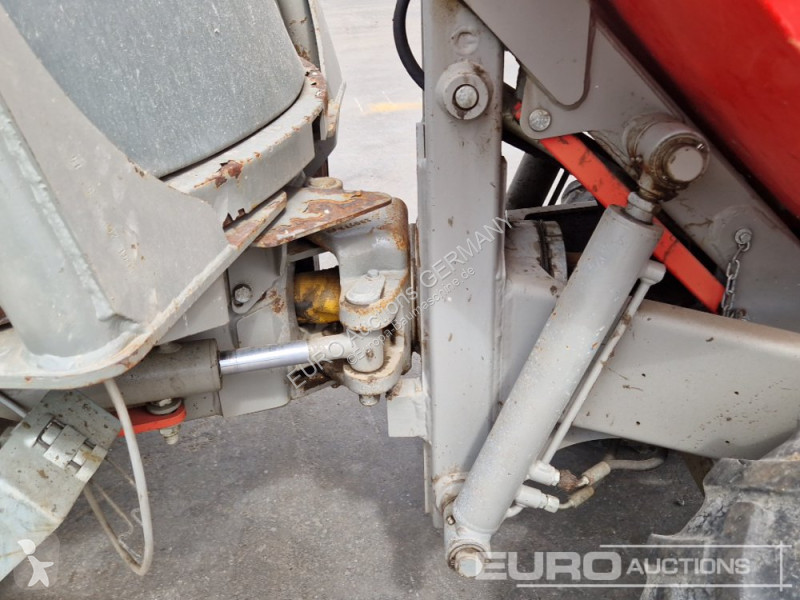 عربة قلابة Wacker Neuson