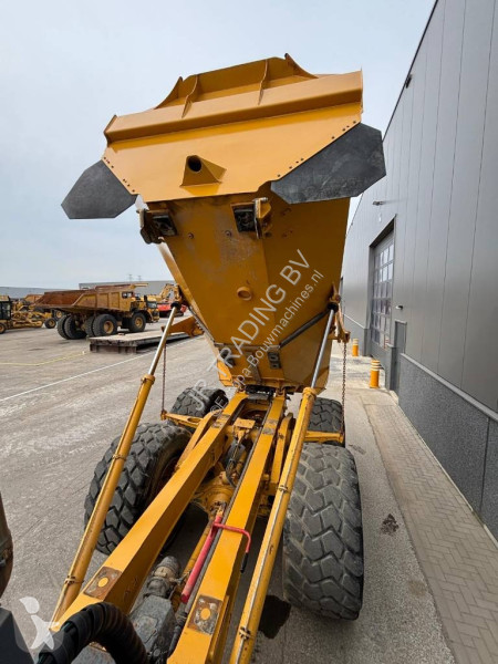 Tombereau Bell B 25 E