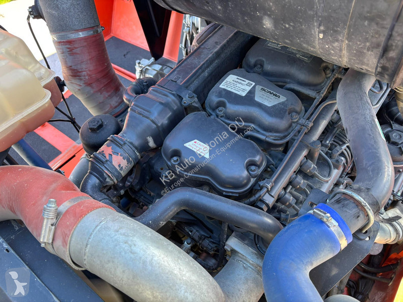 عربة قلابة Doosan 6x6