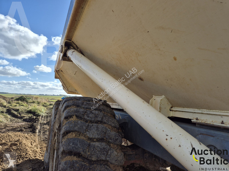 Tombereau Terex