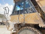 Dumper Caterpillar