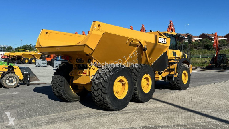 عربة قلابة Bell B30E 6X6